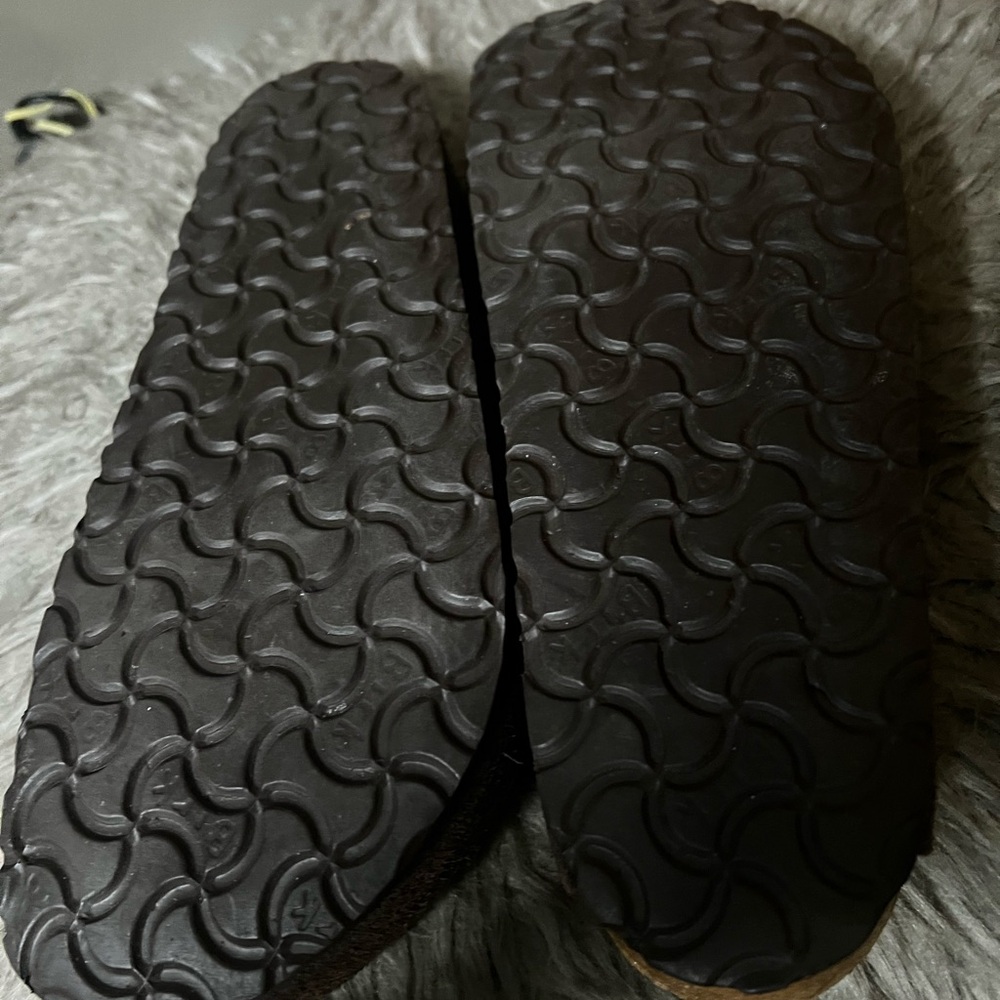 Birkenstock Taupe Suede Sandals - Picture 4 of 4